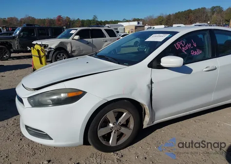 2016 Dodge Dart Sxt z USA, uszkodzony, nr VIN 1C3CDFBB2GD564095